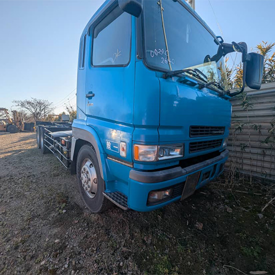 Mitsubishi Truck
